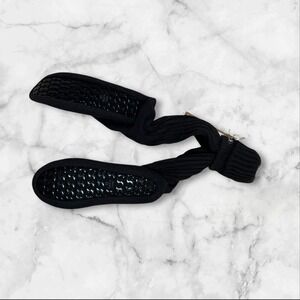 SKIMS Women's Slipper Socks Black Knit Grippy‎ Bottom Size 35